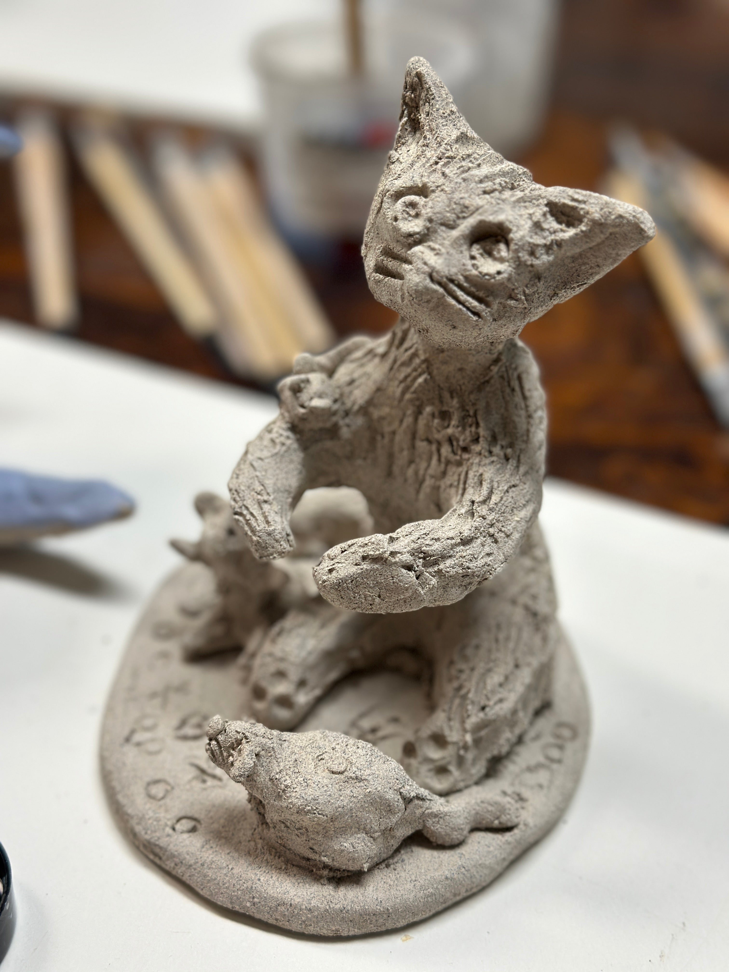 Warsztaty ceramiczne dla dzieci w pracowni wśród zieleni - zdjęcie 8