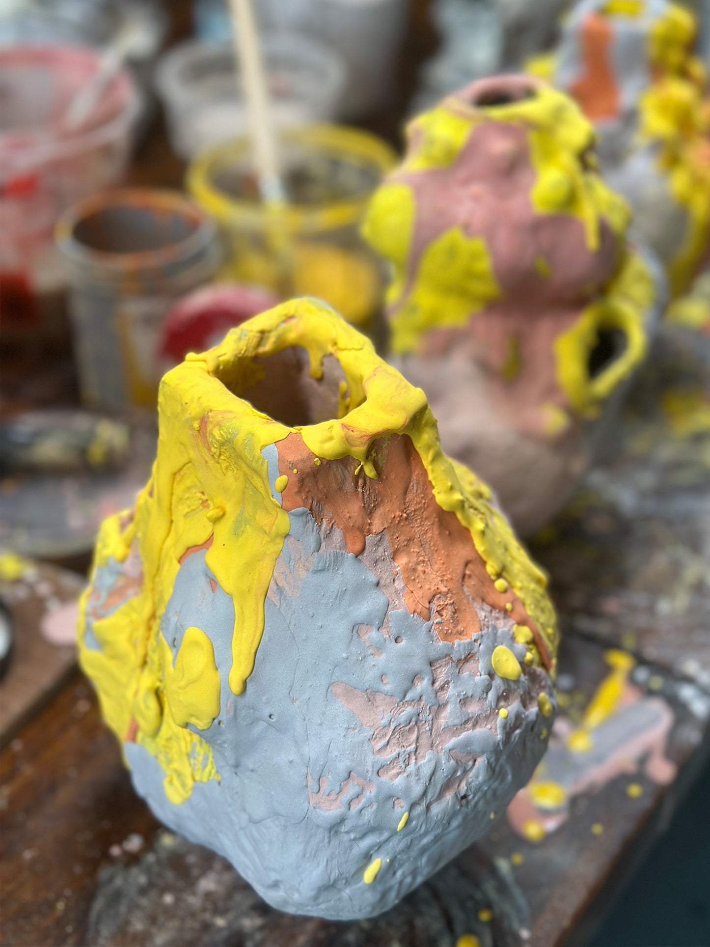 warsztat ceramiczny Warszawa, kurs szkliwienia Warszawa, nauka ceramiki, hobby ceramika, kreatywne zajęcia, rękodzieło